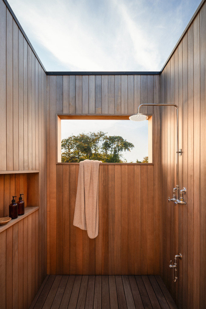 Montauk House & Pool Oliver Freundlich Design